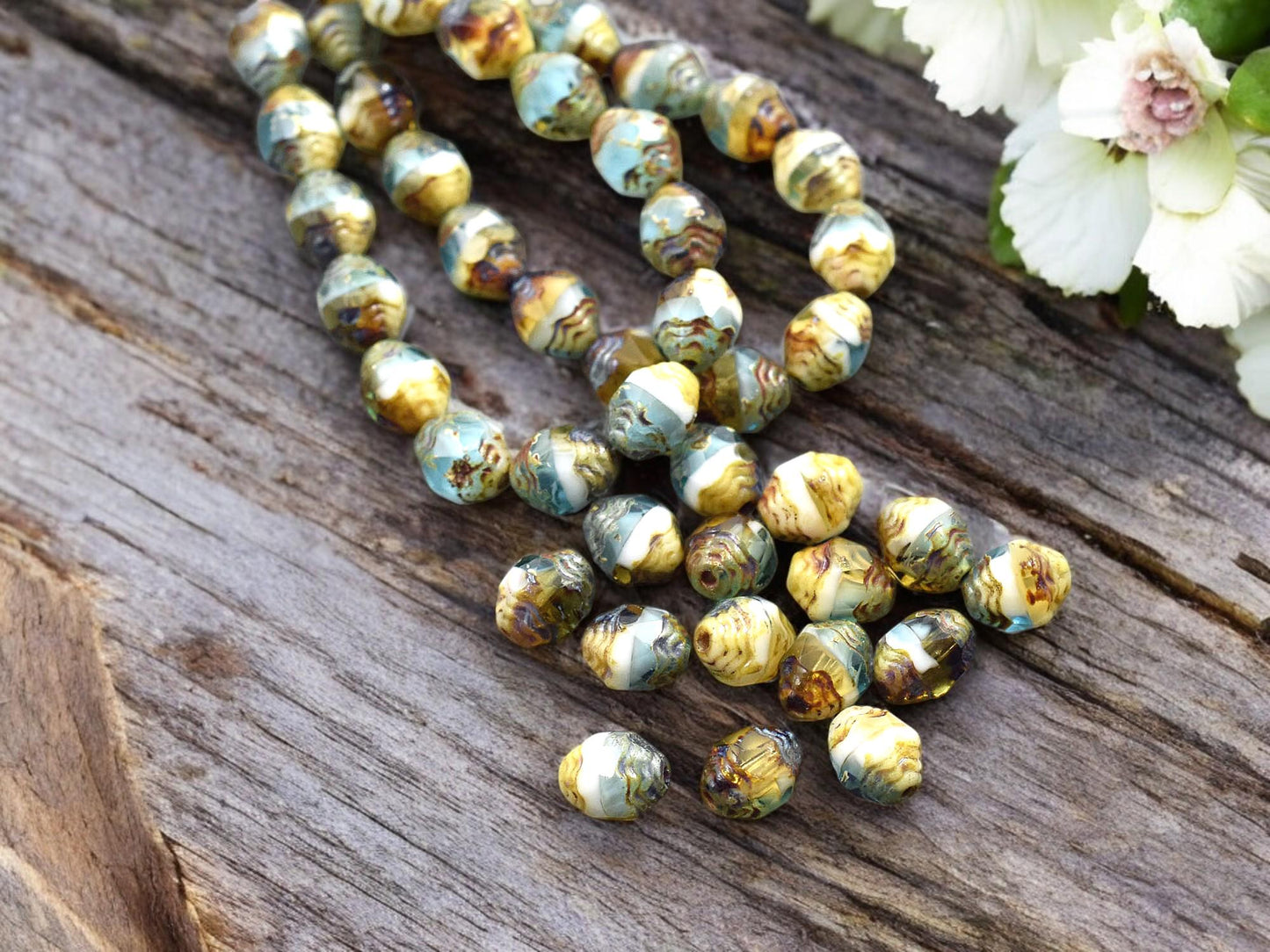 *15* 6x8mm Blended Aqua Topaz & White Picasso Oval Cathedral Beads
